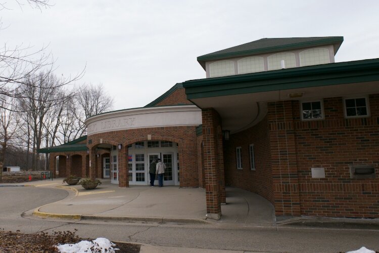 The exterior of the Kent District Library Cascade Township branch.