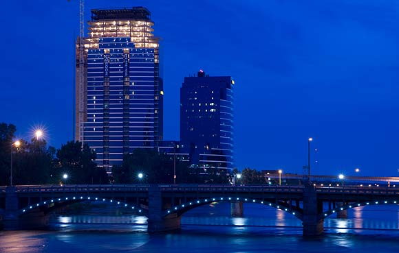 Riverhouse Condos
