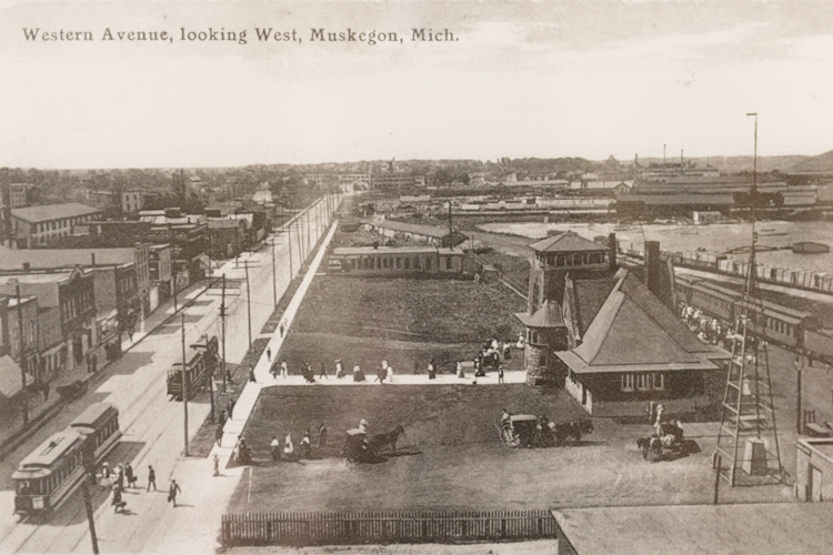 A photo of Western Avenue circa 1900 hangs in the Muskegon Heritage Museum.