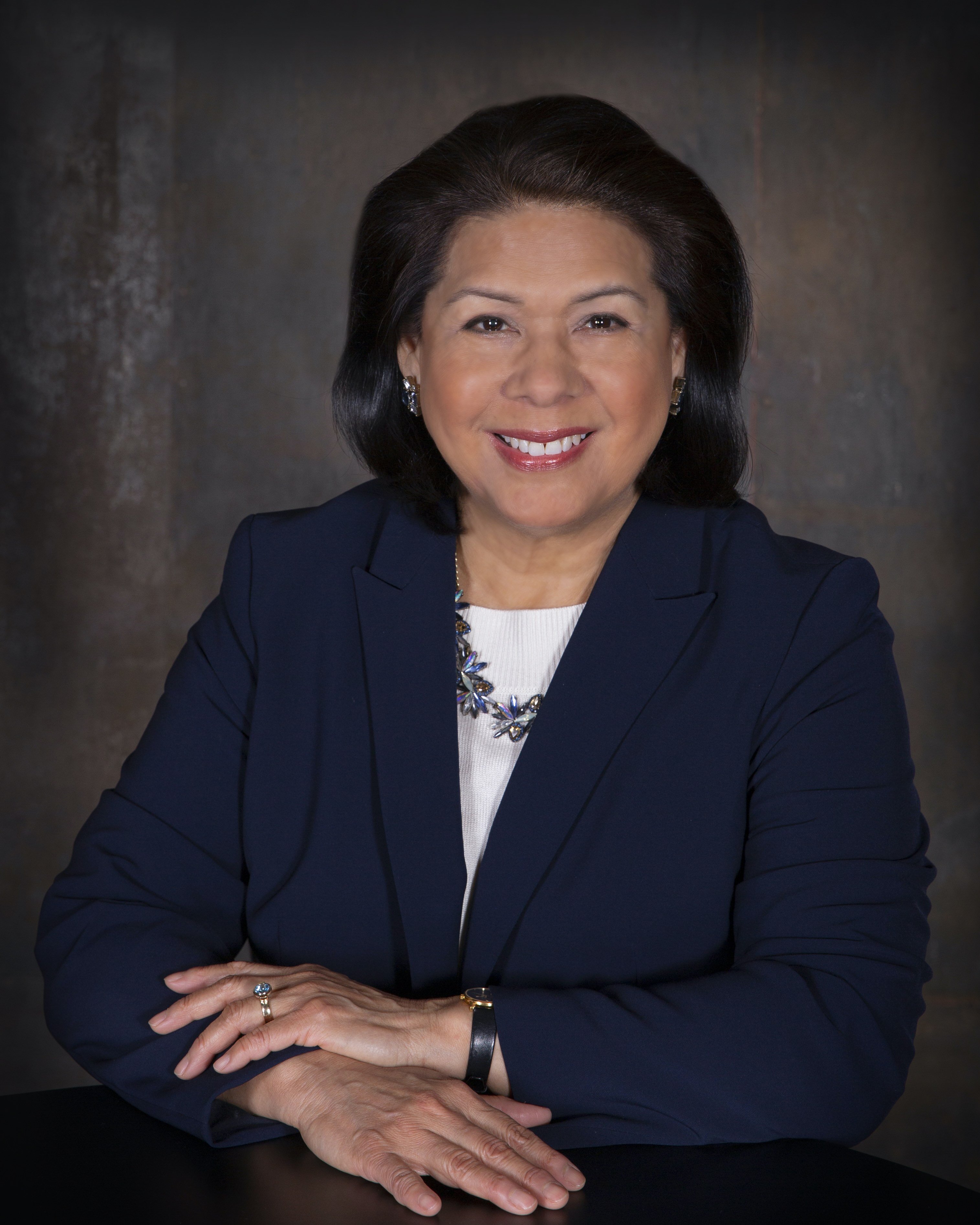 Ana Ramirez-Saenz