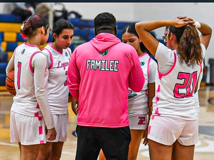 Lee High School’s girls’ basketball team isn’t just a team—it’s Familee.