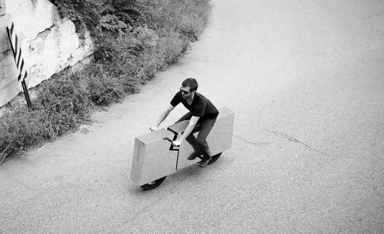 Joey Ruiter's mirrored bike, or Moto Undone has been described as creating the illusion that the “rider is just flying above the asphalt.”