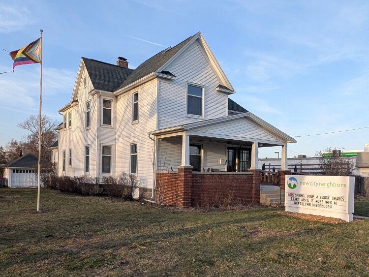 With three New City Neighbors farms across the area and a cafe to serve the community, kids learn agricultural skills and make food alongside their peers. 
