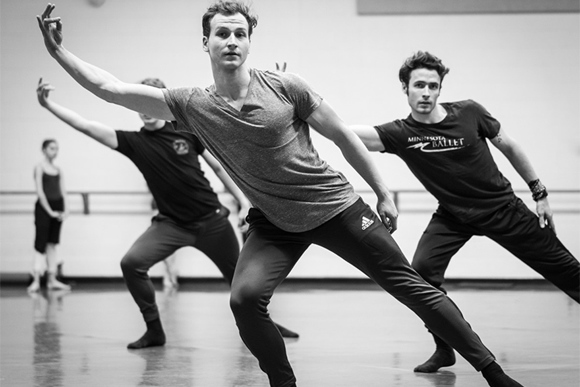 MOVEMEDIA: World premieres all night long