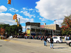 ArtPrize Crowds