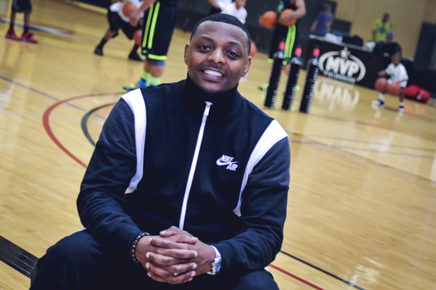 Author, athlete, inspiration Chris Sain, Jr. helps city youth